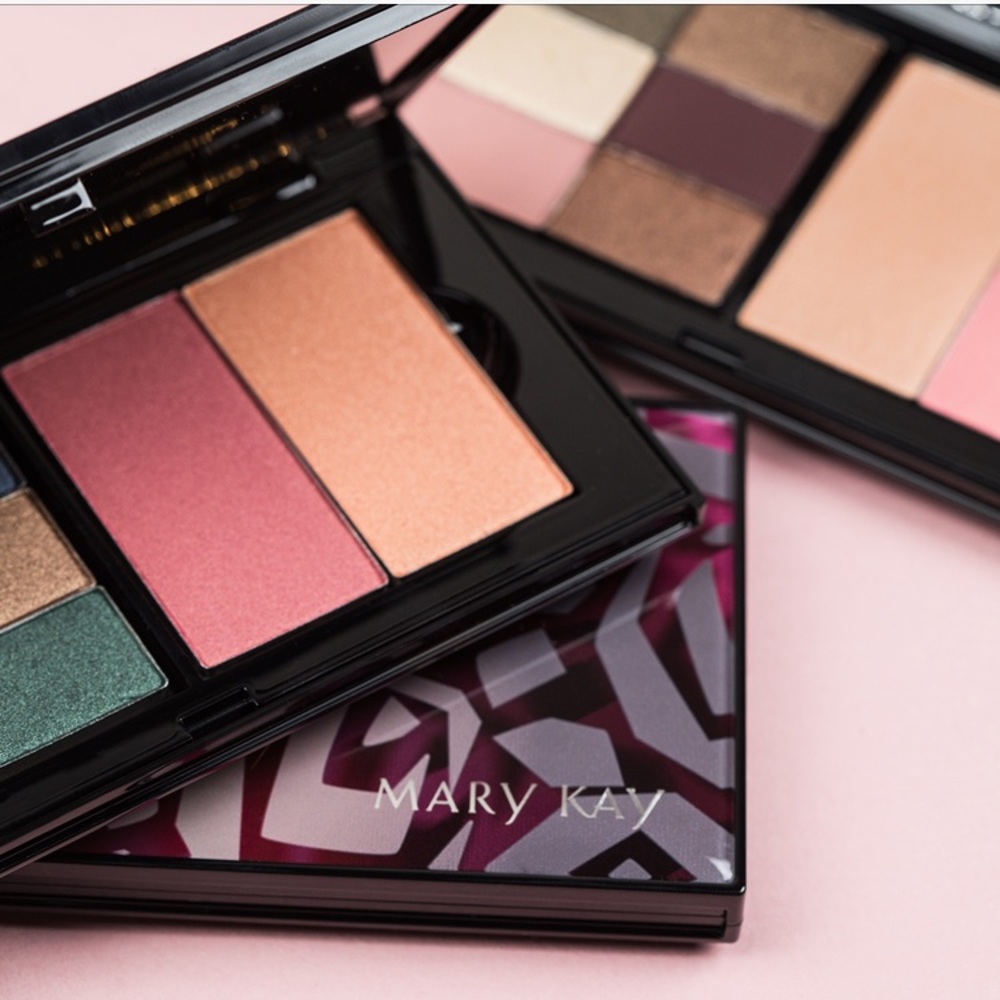 🛑SOLD🛑 Eye Shadow, “Candlelight,” long lasting - Picture 4 of 8